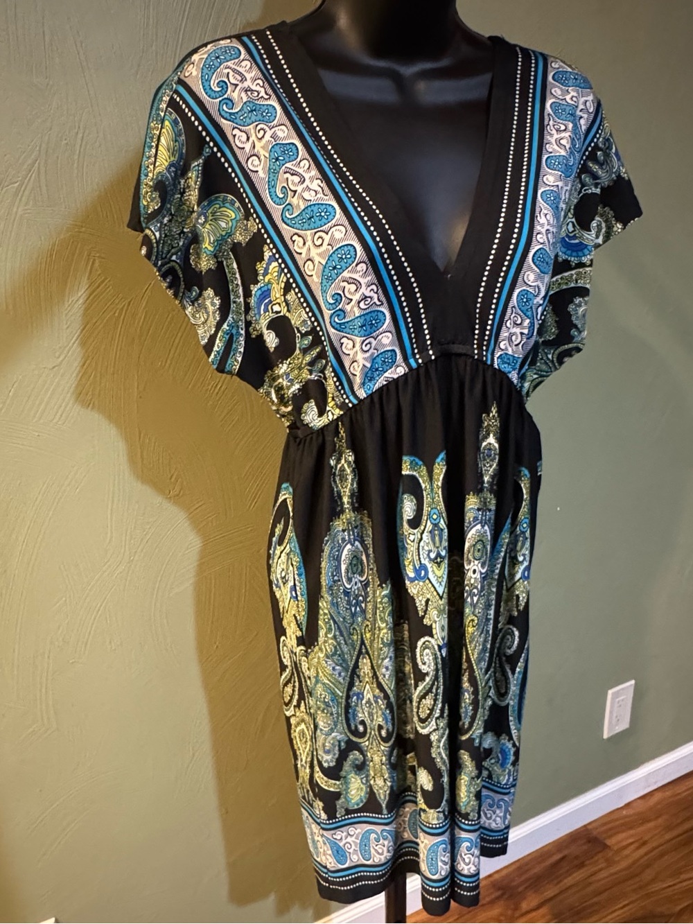 Bailey Blue Paisley V-Neck Dress Empire Waist Women's Size M Black Blue Green - Picture 13 of 13
